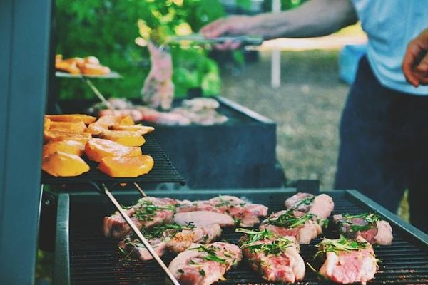 Top des meilleures planchas inox : Notre sélection pour vos grillades parfaites